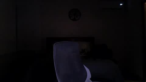 Snapshot of alessalindo840 chatting on January 14, 5:08 am AlessaBabyGirl840 online show from January 14, 5:08 am