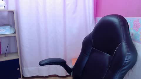 IM ALESSANDRA online show from December 28, 7:01 pm