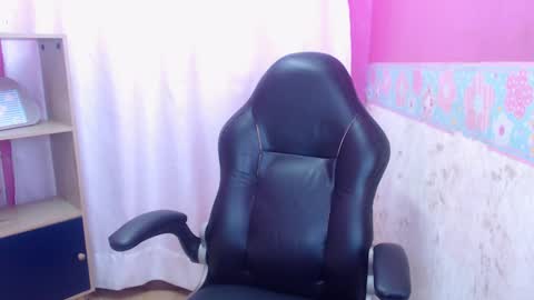 IM ALESSANDRA online show from February 20, 11:54 pm