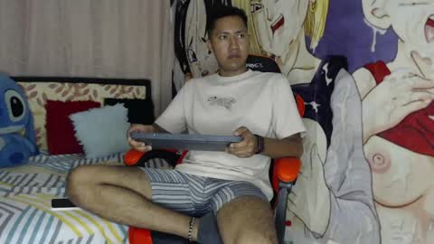 alessandro_08 online show from June 29, 11:15 pm