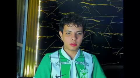 Alessandro online show from June 9, 4:45 am