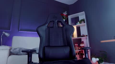 Alessandro INDEPENDENT MODEL online show from November 23, 2:20 am