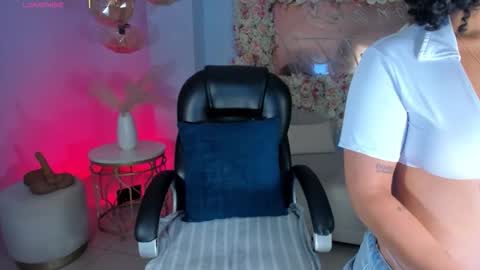 ALESSA ROMERO  online show from December 16, 8:15 pm