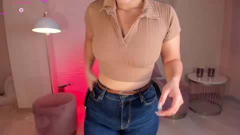 ALESSA ROMERO  online show from March 2, 1:58 am