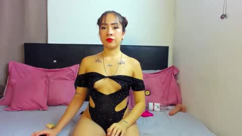 alessia_villa_ online show from May 15, 8:34 am