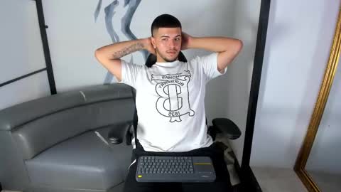 Alessio online show from September 16, 8:23 pm