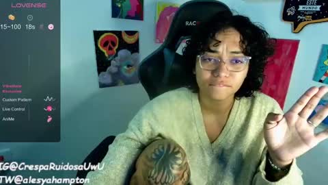 Snapshot of alesyahampton chatting on January 16, 12:09 pm Crespa Ruidosa online show from January 16, 12:09 pm