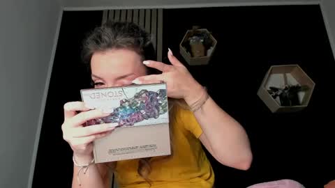 alesys69 online show from June 6, 10:04 pm