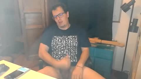 alex90080 online show from May 5, 10:15 pm