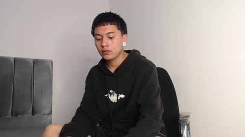 Owen online show from December 19, 12:17 am