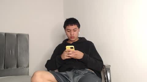 Owen online show from October 27, 12:32 am