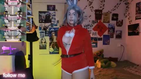 alex_howell online show from November 27, 8:16 pm