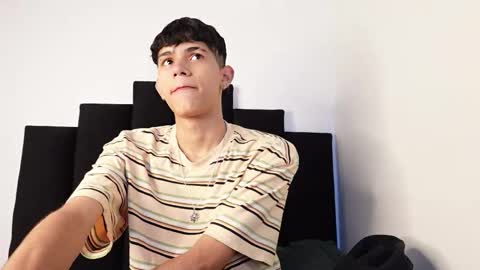 alex_mark_ online show from October 3, 2:14 pm