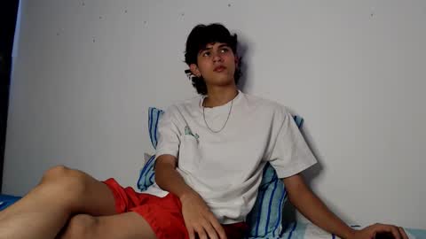alex_mark_ online show from May 27, 1:08 pm
