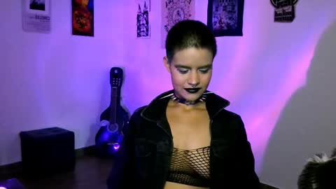 Alex online show from June 5, 1:12 am