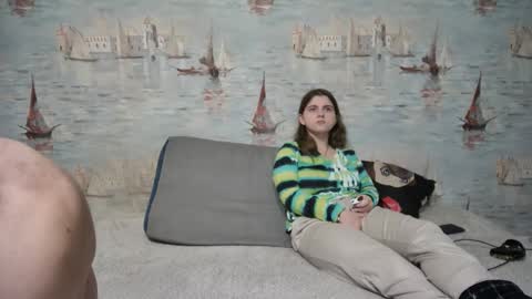 Alex and Sarah online show from October 17, 10:14 pm