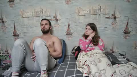 Alex and Sarah online show from October 24, 12:11 am