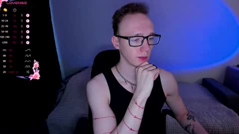 alex_silent online show from September 24, 1:18 pm