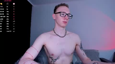 alex_silent online show from June 19, 6:14 pm