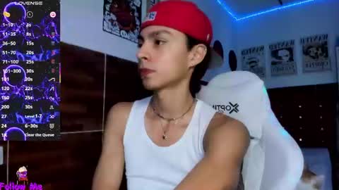 Alex online show from June 11, 3:32 pm