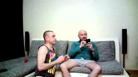 Alex and Tobey online show from January 15, 6:22 am