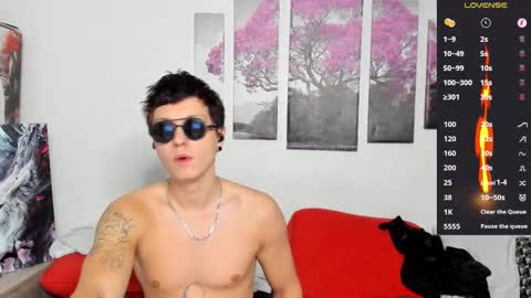 Alex WandHot online show from October 15, 12:06 pm