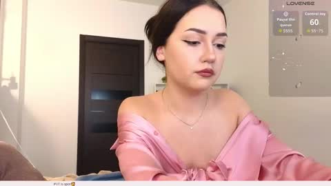 Alexa  dont forget to thumbs up me online show from October 23, 10:06 am