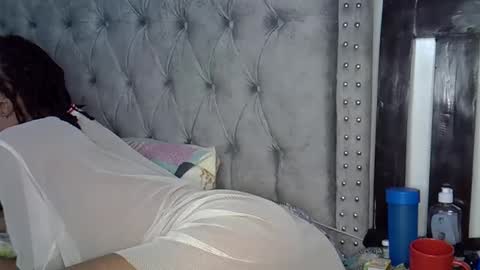 Snapshot of alexa_foxxie chatting on February 20, 1:40 pm Alexa online show from February 20, 1:40 pm