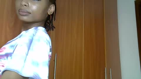 Snapshot of alexa_foxxie chatting on February 20, 5:30 pm Alexa online show from February 20, 5:30 pm