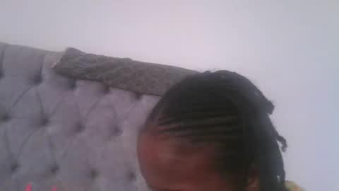 Snapshot of alexa_foxxie chatting on February 5, 10:51 am Alexa online show from February 5, 10:51 am