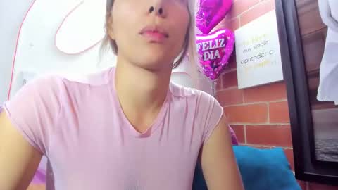 alexa latina online show from October 18, 2:21 pm