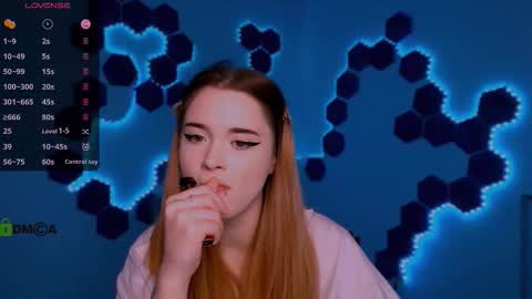 alexa_night_ online show from November 25, 9:46 pm