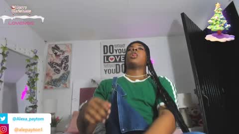 Snapshot of alexa_paytom1 chatting on December 25, 6:52 am Alexa online show from December 25, 6:52 am