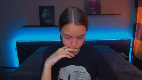 angel online show from March 4, 3:22 am