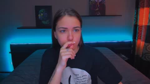 angel online show from January 31, 3:09 am