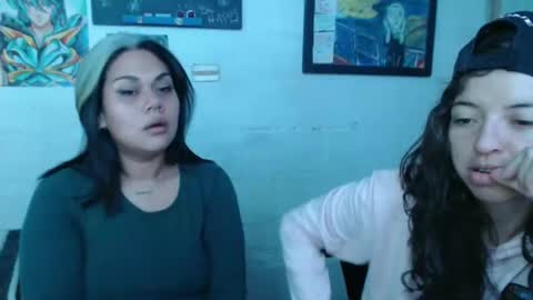 Alexa Blu3 online show from December 31, 10:01 pm