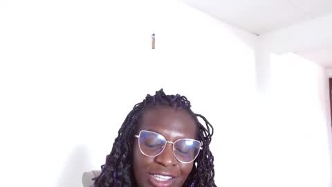 alexagons online show from February 18, 3:34 pm
