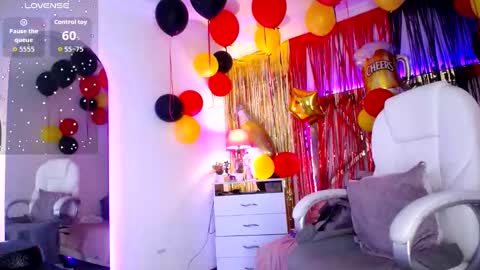 Alexa Moon online show from October 3, 6:38 pm