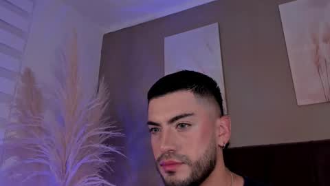 Alexander Diaz online show from June 10, 12:15 pm