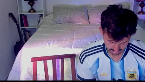 Alexander Jaz online show from November 23, 9:07 am