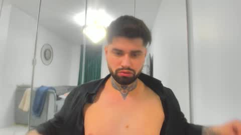 alexandermoris online show from March 14, 6:45 pm