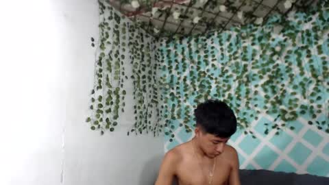 chicos hot online show from September 15, 3:57 pm