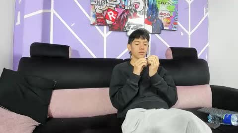 chicos hot online show from April 10, 1:38 pm