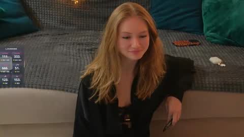 Alexandra Demore online show from February 18, 2:38 am