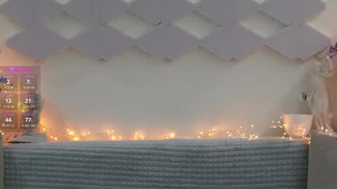 Alexandra Demore online show from February 12, 12:05 am