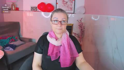 Alexandra online show from February 14, 1:58 pm