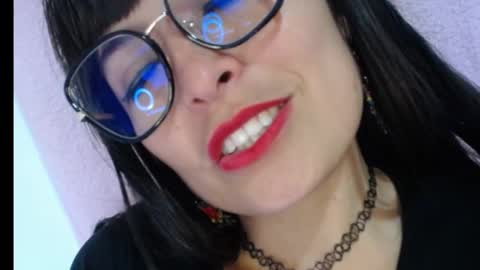 alexandrasaen online show from November 6, 11:52 pm