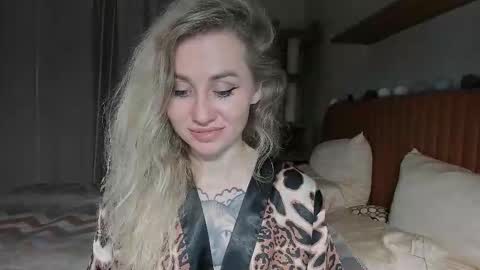 Snapshot of alexarush chatting on September 18, 6:23 pm alexarush online show from September 18, 6:23 pm