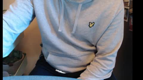 alexbelly online show from May 12, 10:57 am