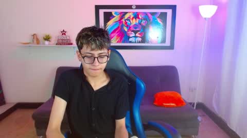 alex online show from May 30, 2:48 pm